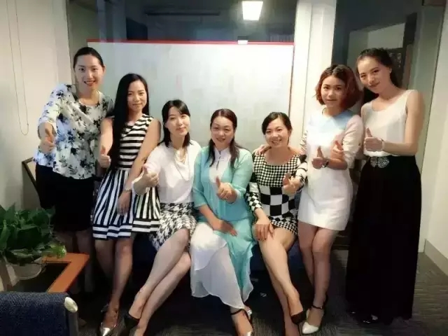 修齊禮儀淑女禮儀課堂第一期“魅力形象打造”華麗結(jié)束啦！